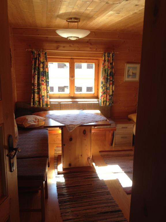 Ferienhaus Zirmheim Pertisau Ruang foto